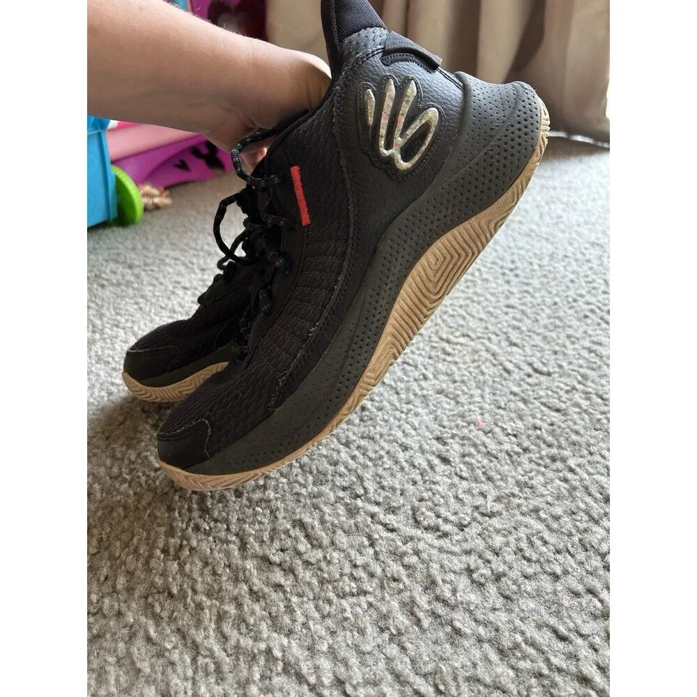 Under Armour Curry 3Z7 Grey Black Size 9.5 Basketball Stephen Curry 3026622-100